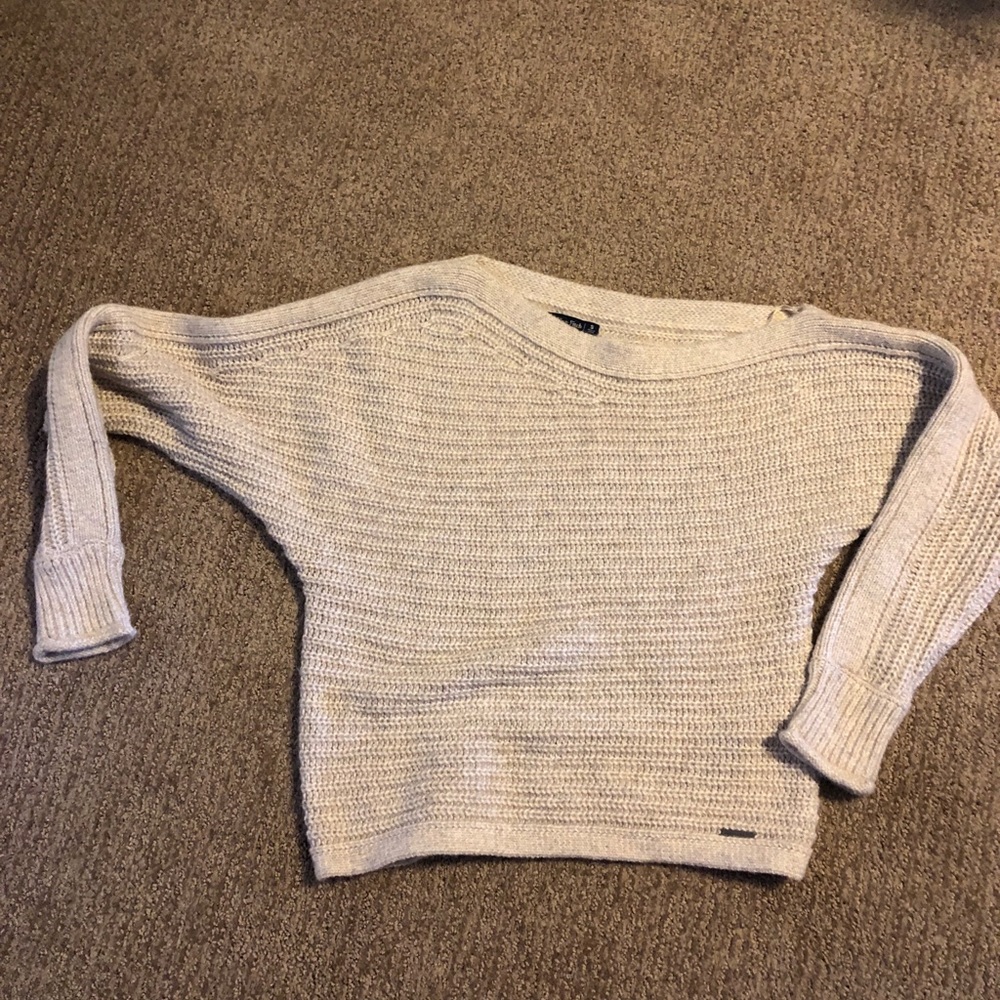 Abercrombie sweater size small